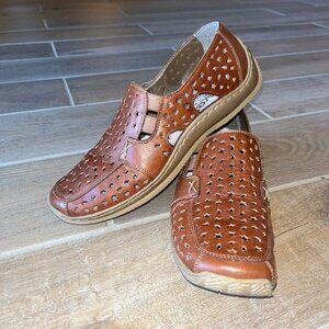 Womens Rieker leather slip on shoes
